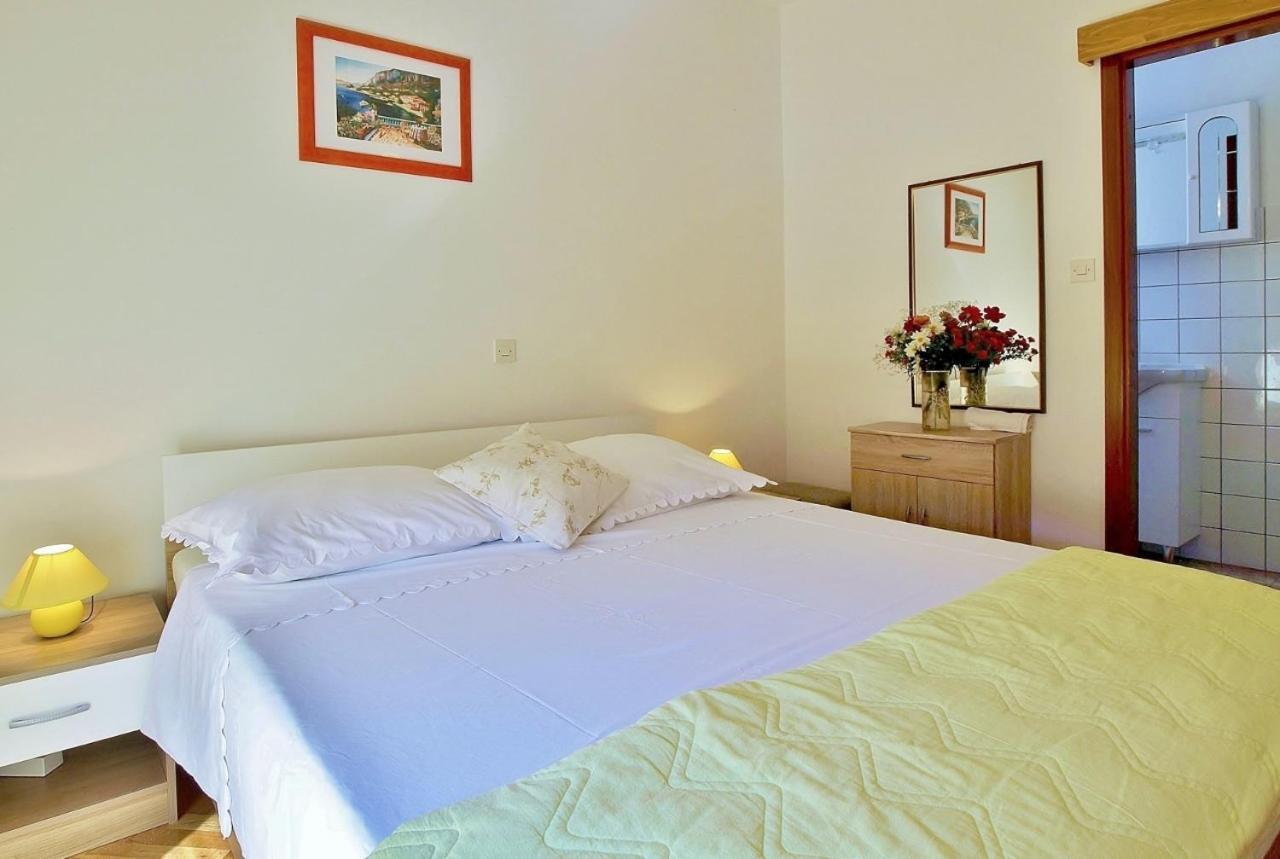Apartments By The Sea Supetarska Draga - Donja, Rab - 4954 Kültér fotó